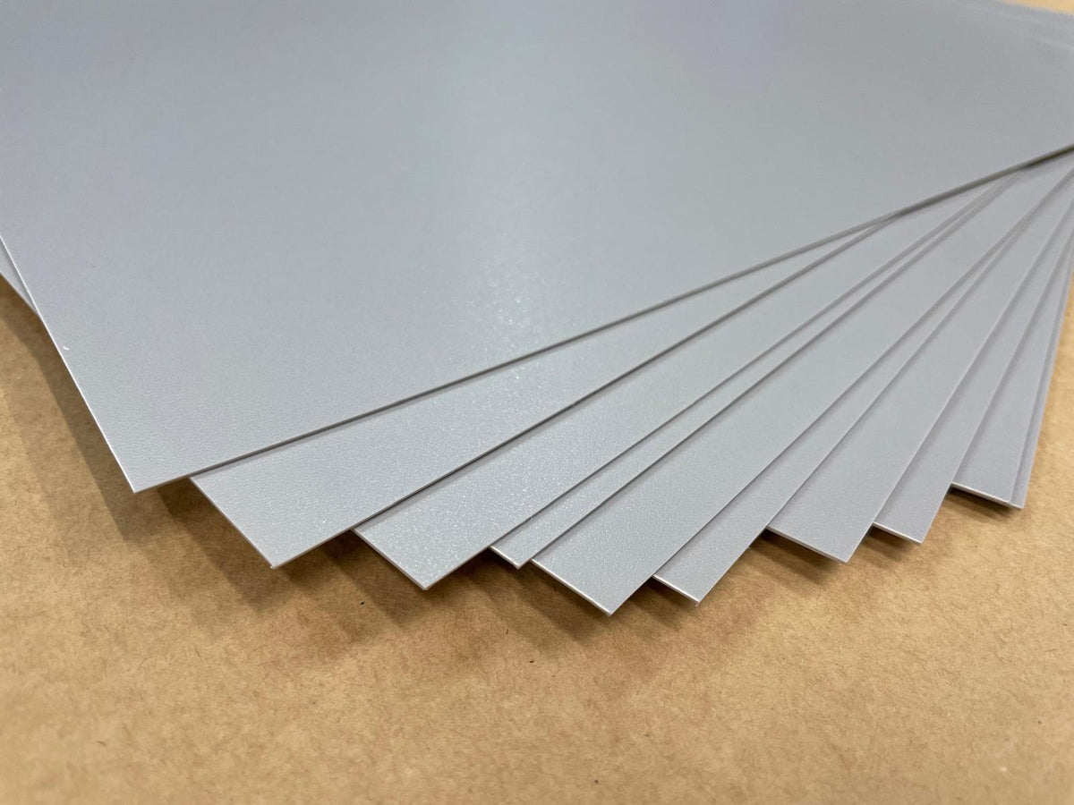 Pack de PP gris de 0,8 mm, 10 planchas de 61 x 37 cm